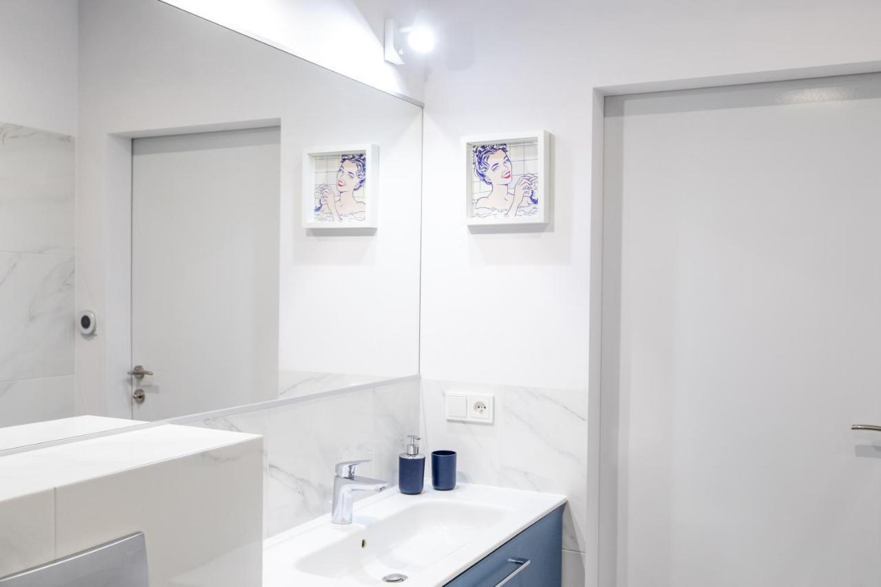Apartament Z Basenem "Przy Morzu" Rewal Bagian luar foto